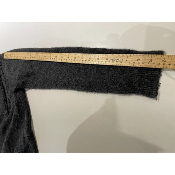 One Grey Day mercerized yak Wool Sweater metal ascent Sz M Anthropologie gray - Picture 13 of 15